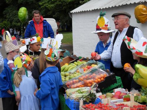 Children at stall